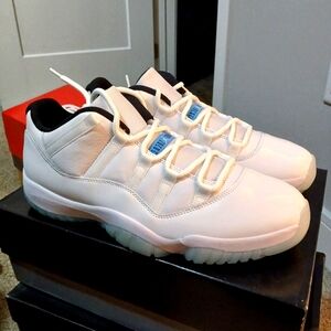 Air Jordan 11 Retro Low White and Legend Blue